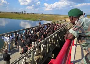 EPISODE 6 – The 3 SADF tanks and the ceremony on the old bridge